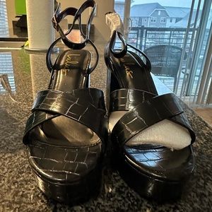 Brand new, still in box Lulus heels